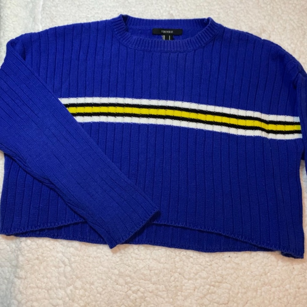 Practically brand new Forever 21 sweater